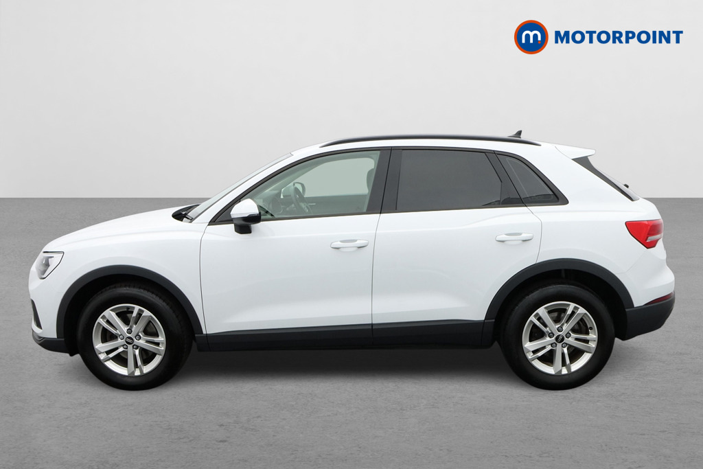 Audi Q3 35 Tfsi Technik S Tronic Comfort-plussound Pa YK22ZNX White #3
