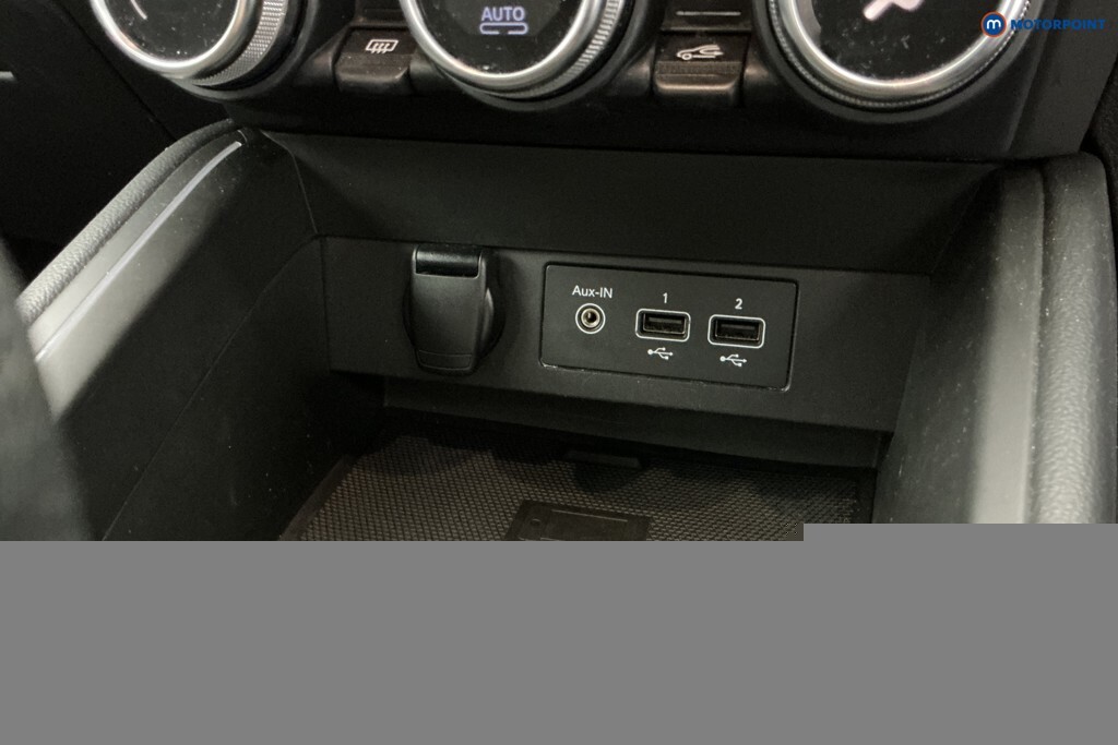 Renault Clio Evolution Silver #24