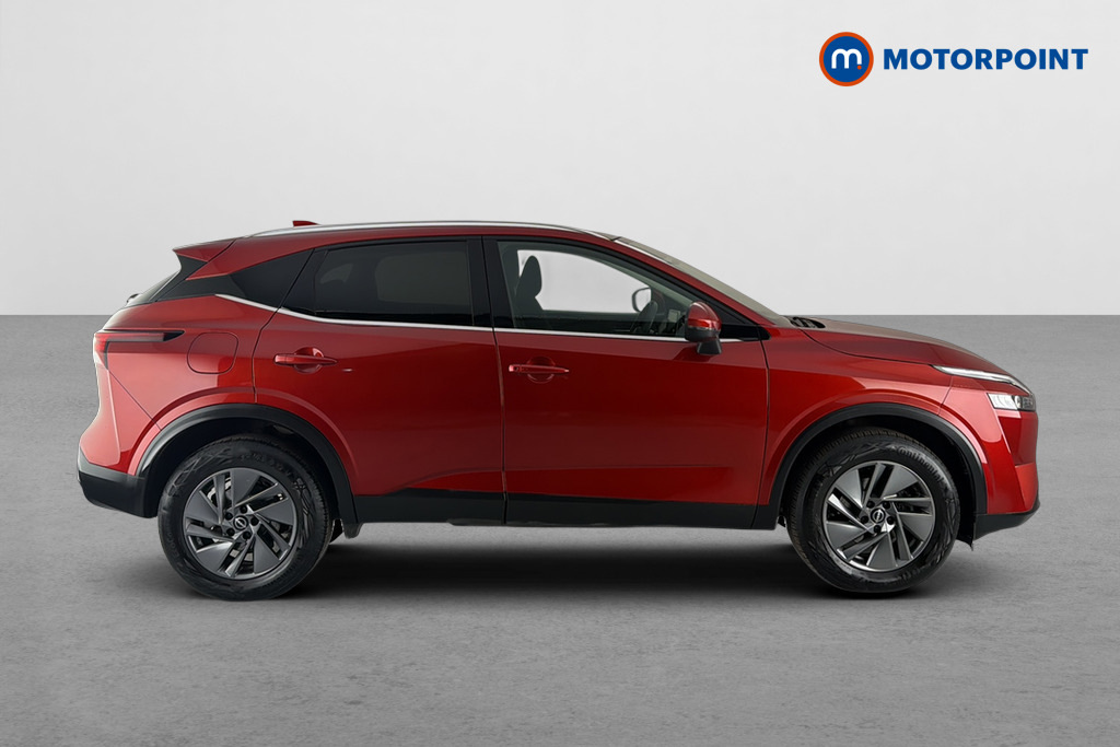 Nissan Qashqai 1.3 Dig-t Mh 158 Acenta Premium Xtronic EY72MHM Red #4