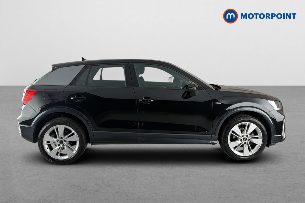 Audi Q2 35 Tfsi S Line S Tronic DL23MXS Black #4
