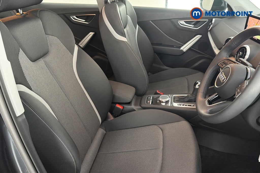 Audi Q2 Tfsi Cod S Line Grey #20