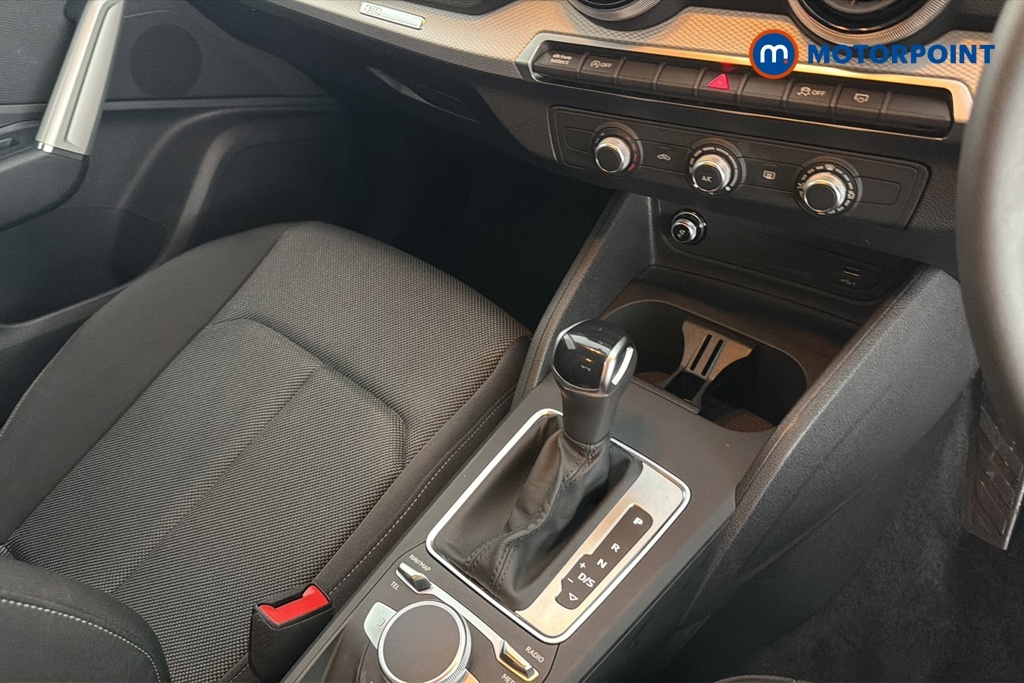 Audi Q2 Tfsi Cod S Line Grey #16