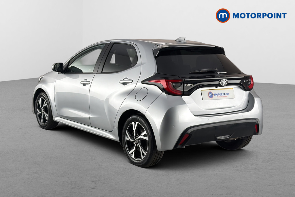 Toyota Yaris 1.5 Hybrid Design Cvt Silver #5