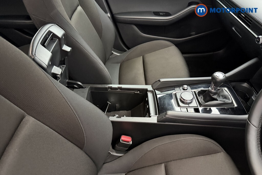 Mazda 3 Exclusive-line Grey #18