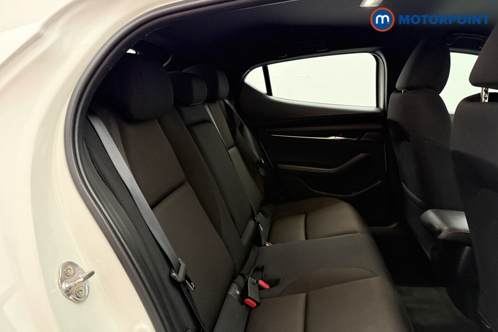 Mazda 3 Exclusive-line Grey #24