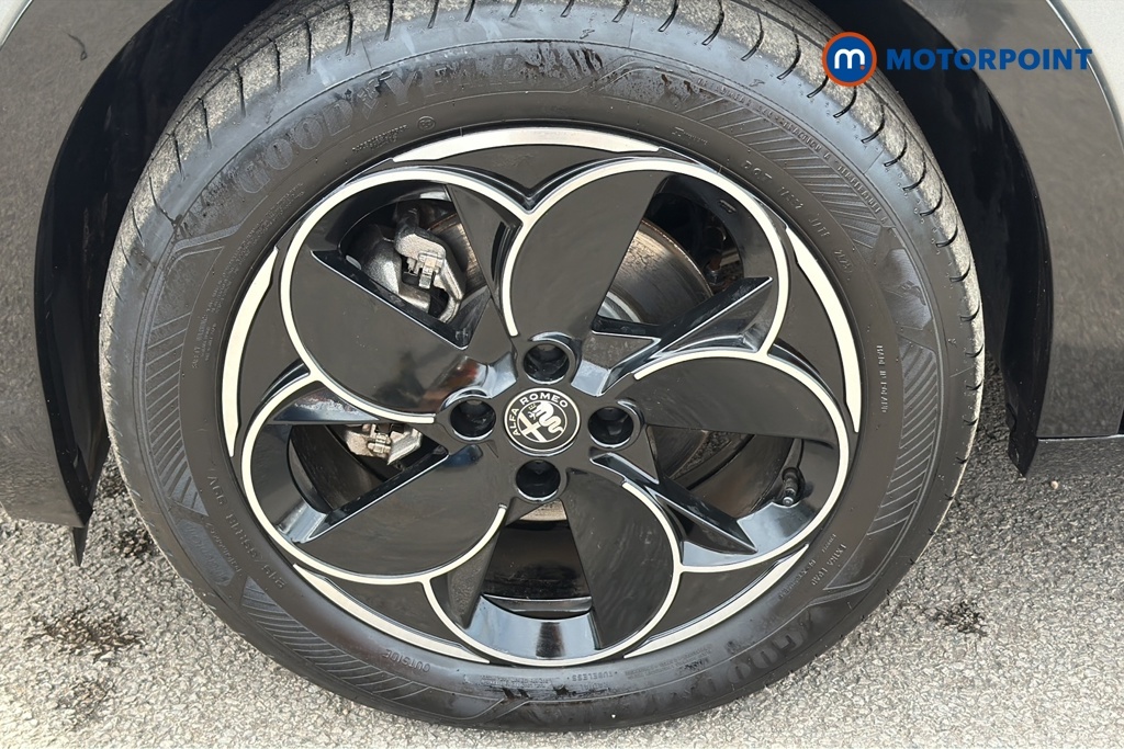Alfa Romeo Junior Tb Ibrida Dct Green #29
