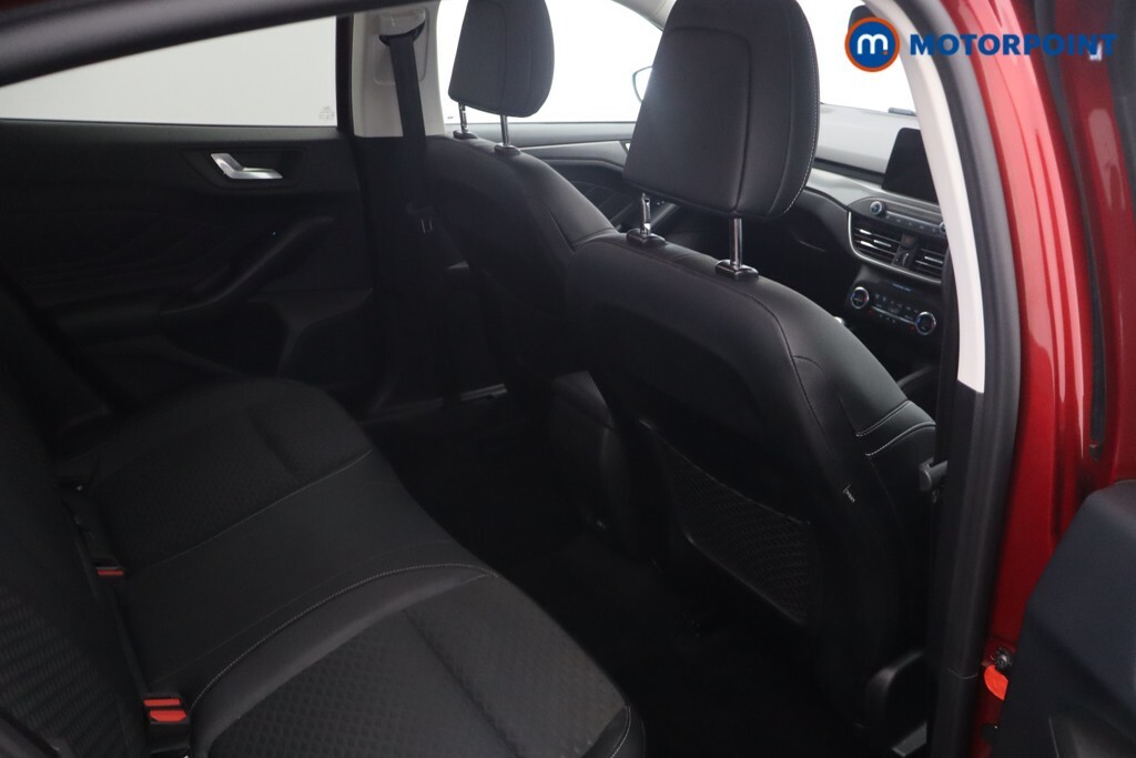 Ford Focus White #27