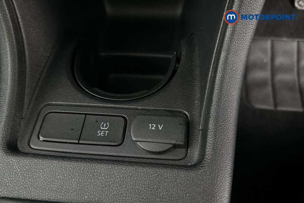 Volkswagen Up 1.0 Move Up Tech Edition Start Stop White #16