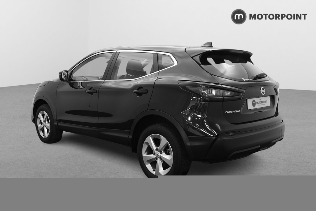 Nissan Qashqai 1.3 Dig-t 160 Acenta Premium Black #5