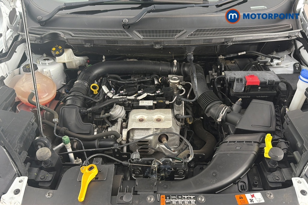 Ford Ecosport Hatchback White #29