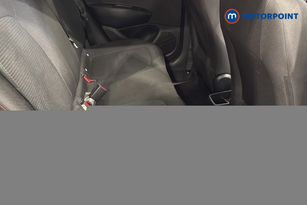 Hyundai I10 Hatchback Green #23