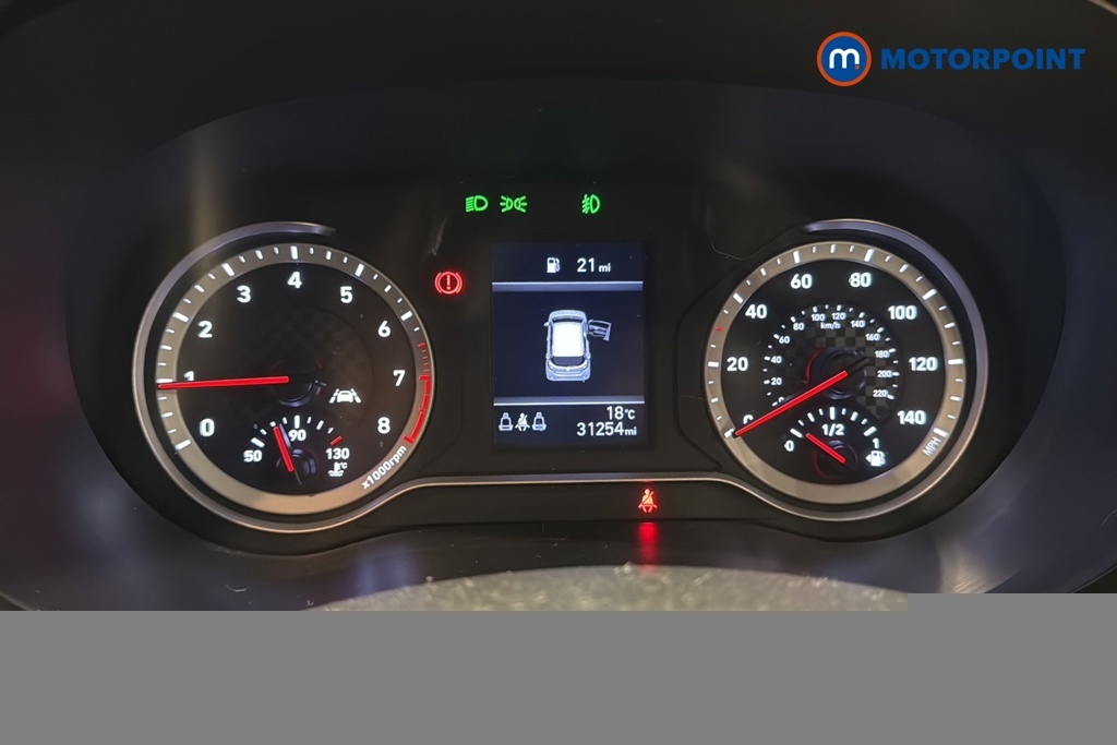 Hyundai I10 Hatchback Green #14