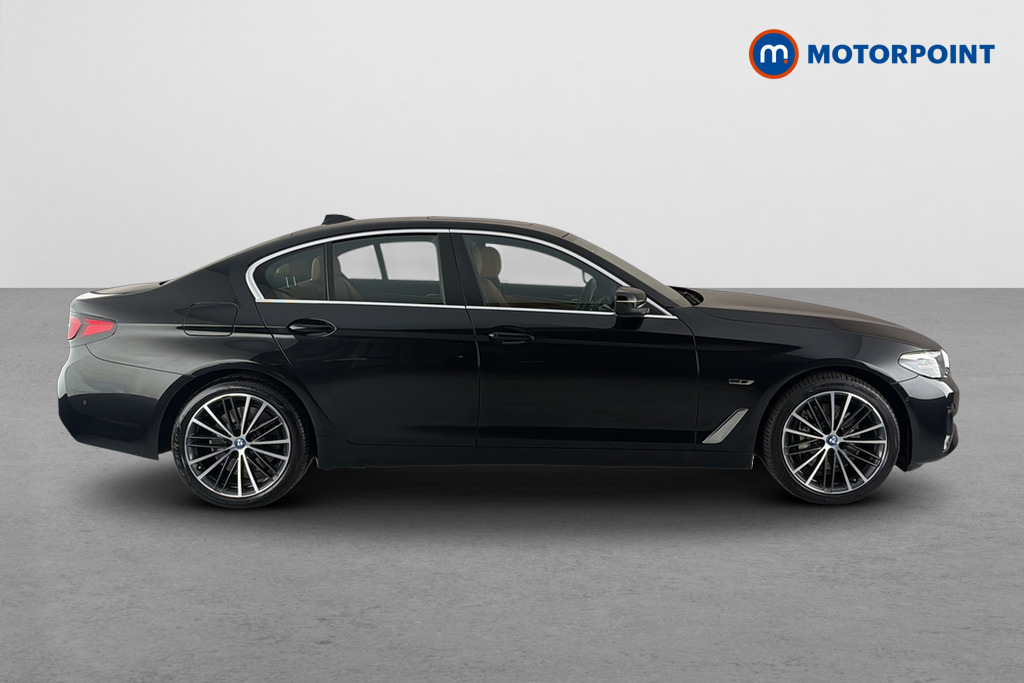 BMW 5 Series 545E Xdrive Se Blue #4