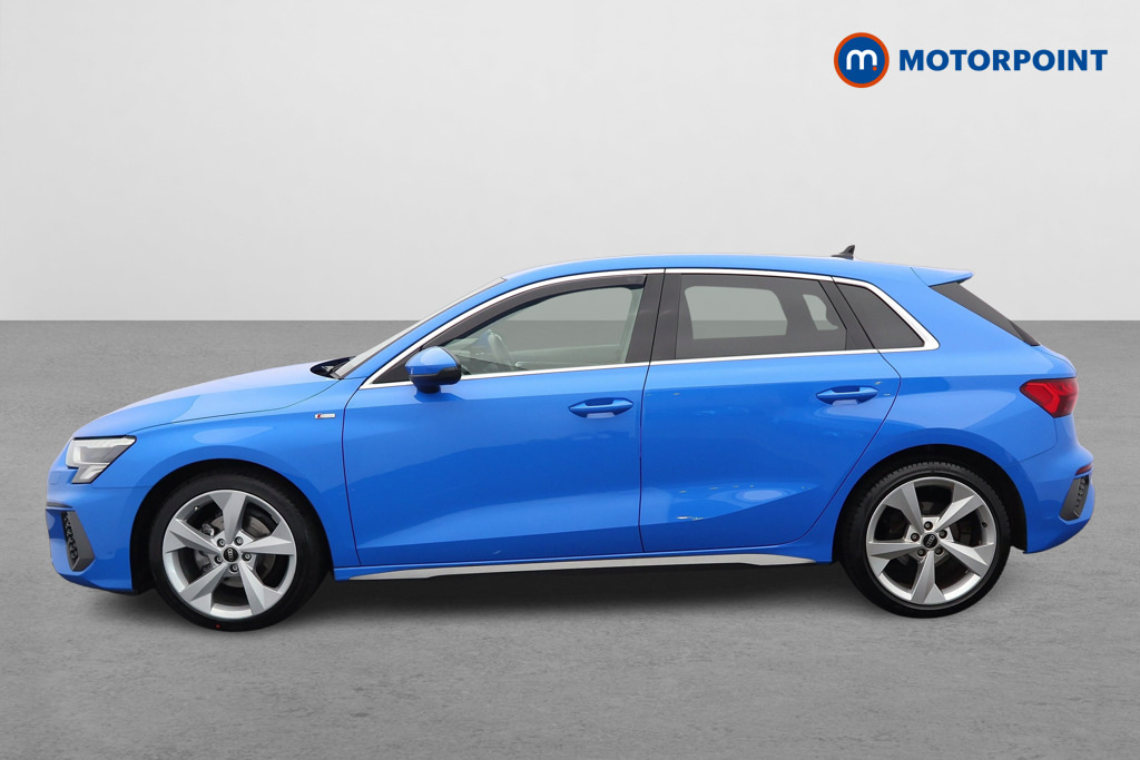 Audi A3 30 Tfsi S Line S Tronic LO72RVC Blue #4