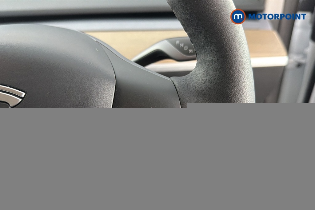 Tesla Model Y Rwd Auto Black #11