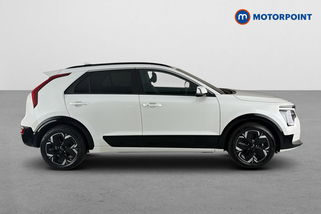 Kia e-Niro 150Kw 4 65Kwh WM23VCF White #4
