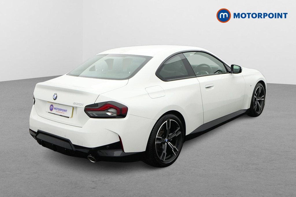 BMW 2 Series 220I M Sport Step White #6