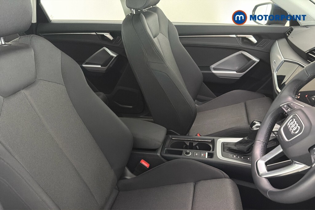 Audi Q3 Black Edition Black #22