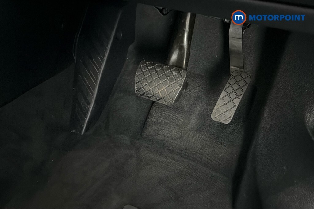 Audi Q3 Black Edition Black #24