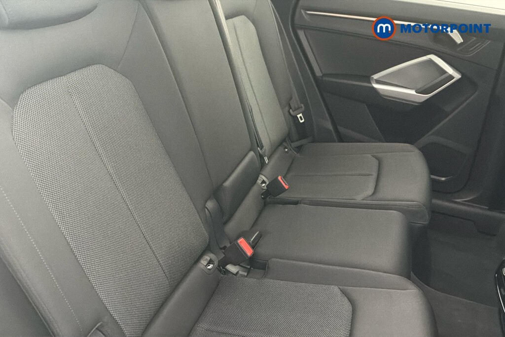 Audi Q3 Black Edition Black #25
