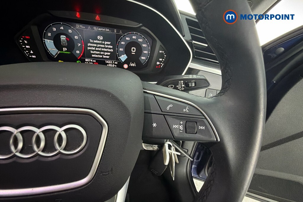 Audi Q3 Black Edition Black #10