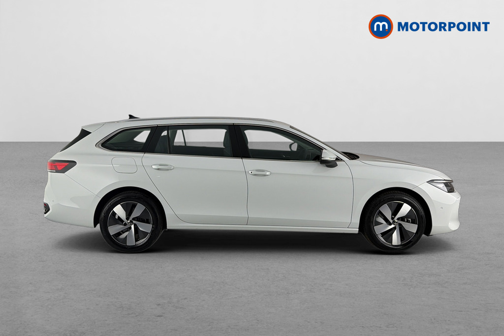 Volkswagen Passat 1.5 Tsi Ehybrid Life Dsg White #4