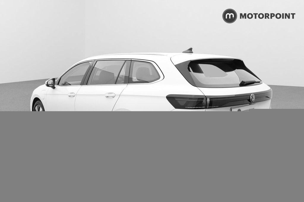 Volkswagen Passat 1.5 Tsi Ehybrid Life Dsg White #5