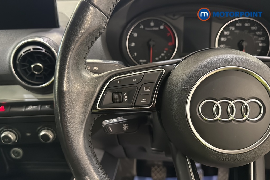 Audi Q2 Tdi Sport White #12