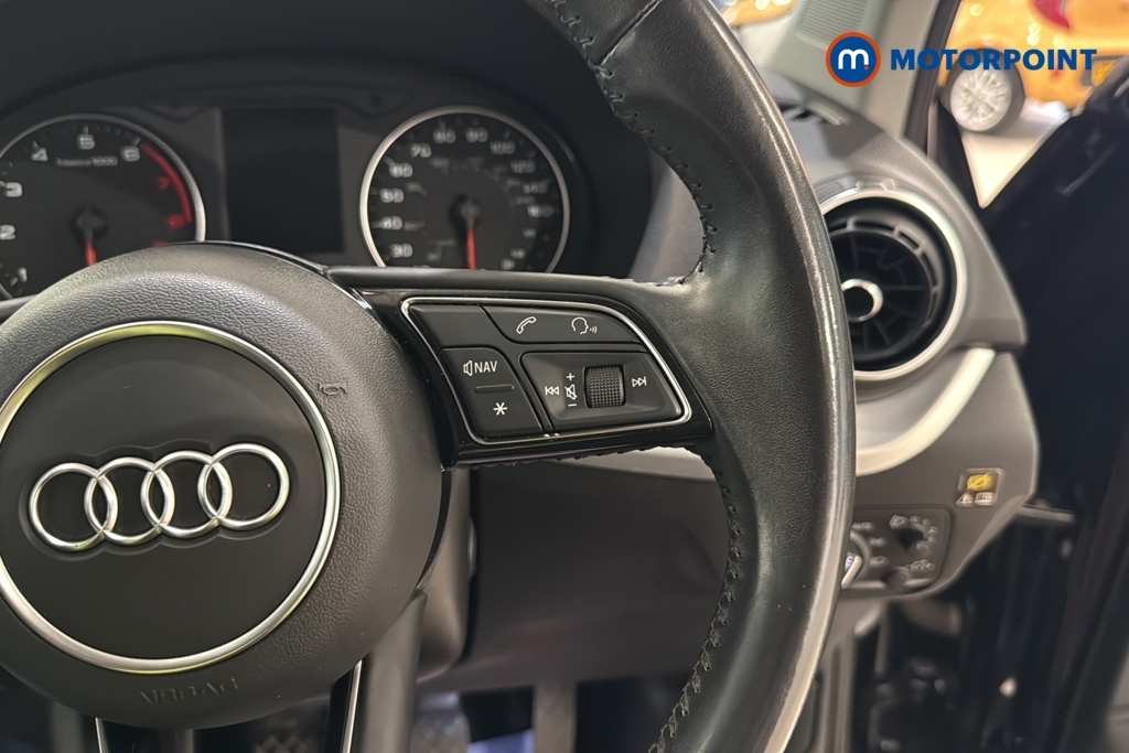 Audi Q2 Tdi Sport White #11