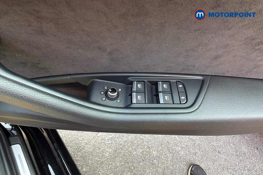 Audi A4 35 Tfsi Black Edition #17