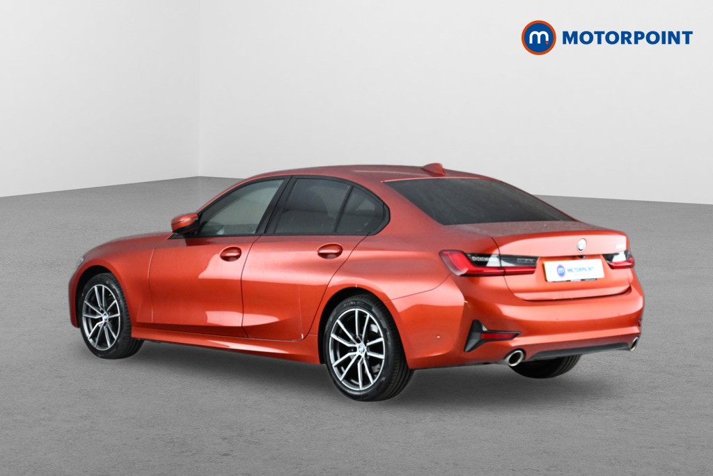 BMW 3 Series 320I Sport Step NU70CZE Orange #4