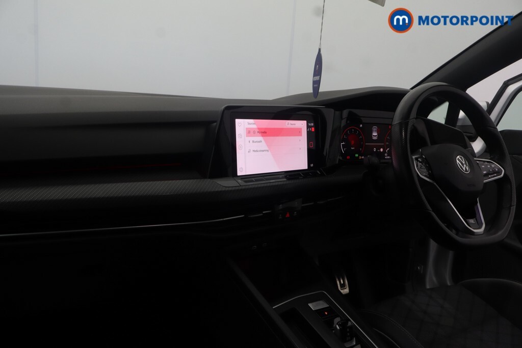 Volkswagen Golf Golf White #18