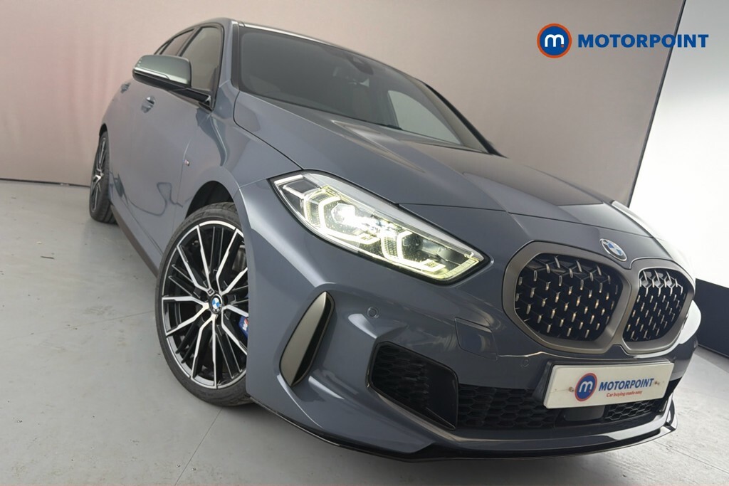 BMW 1 Series Hatchback White #40