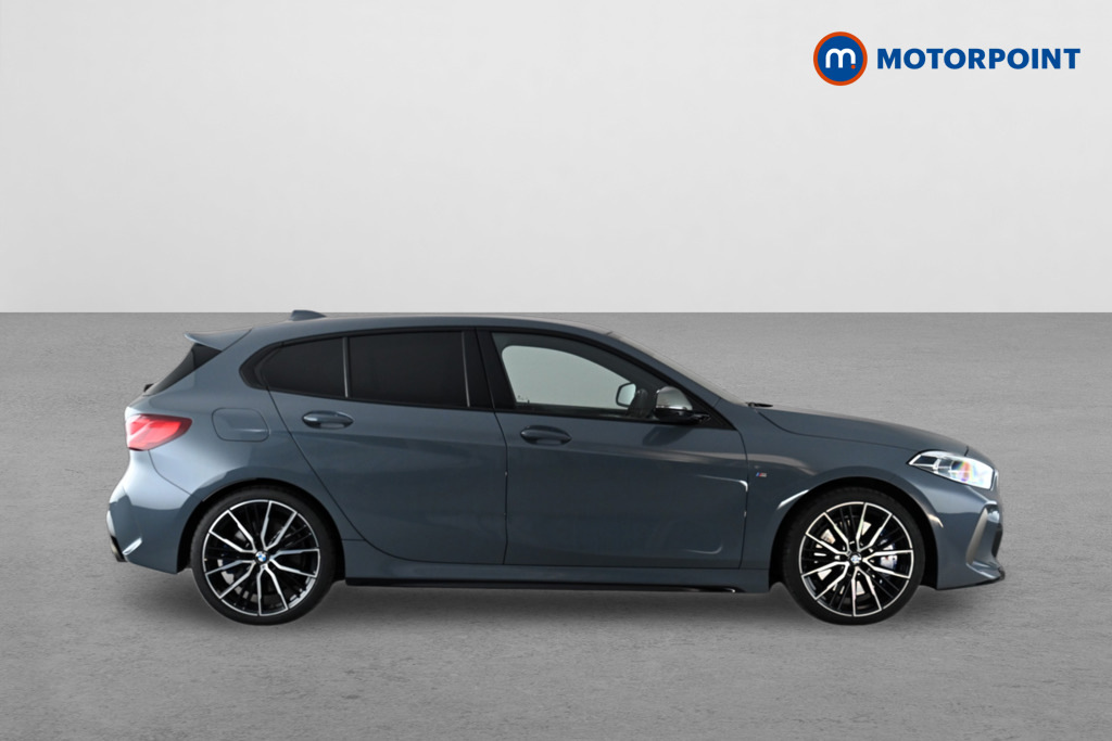 BMW 1 Series Hatchback White #8
