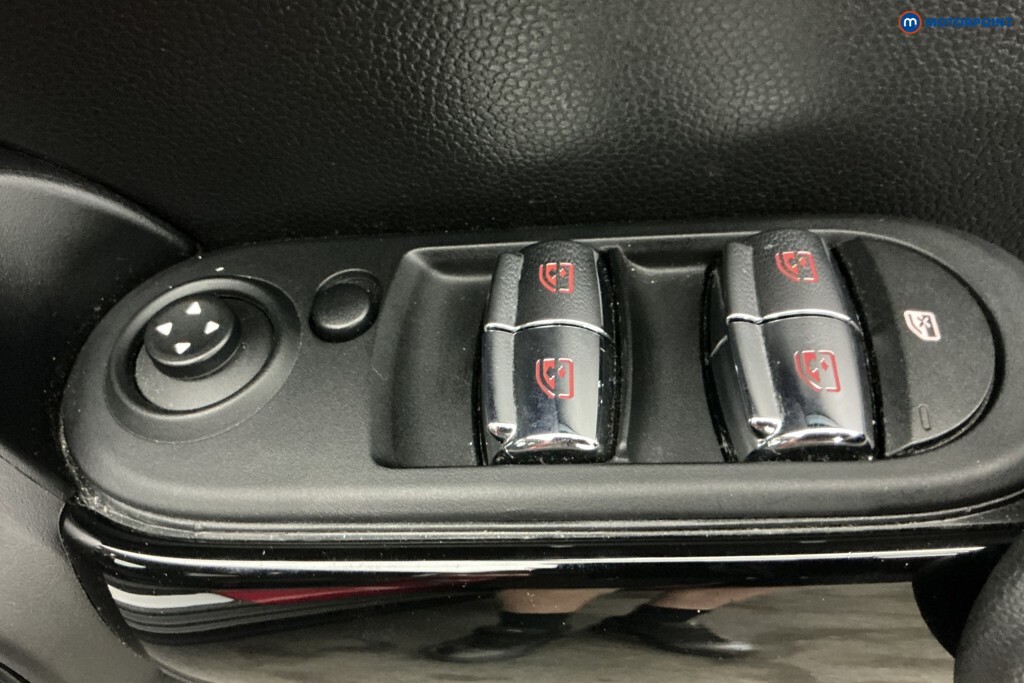 Mini Hatch 5-Door Cooper S Sport Red #21