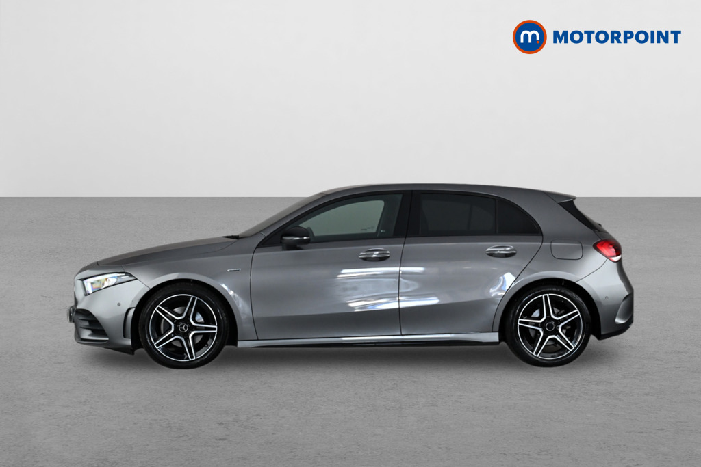 Mercedes-Benz A Class Hatchback Red #4