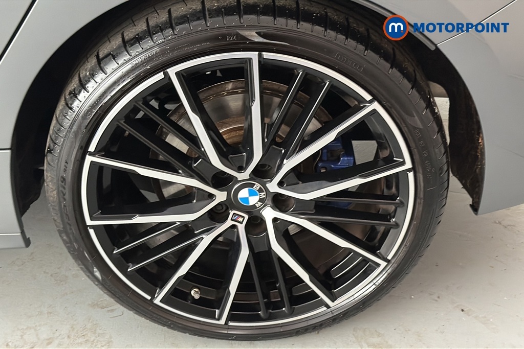 BMW 1 Series 2L Null Black #31