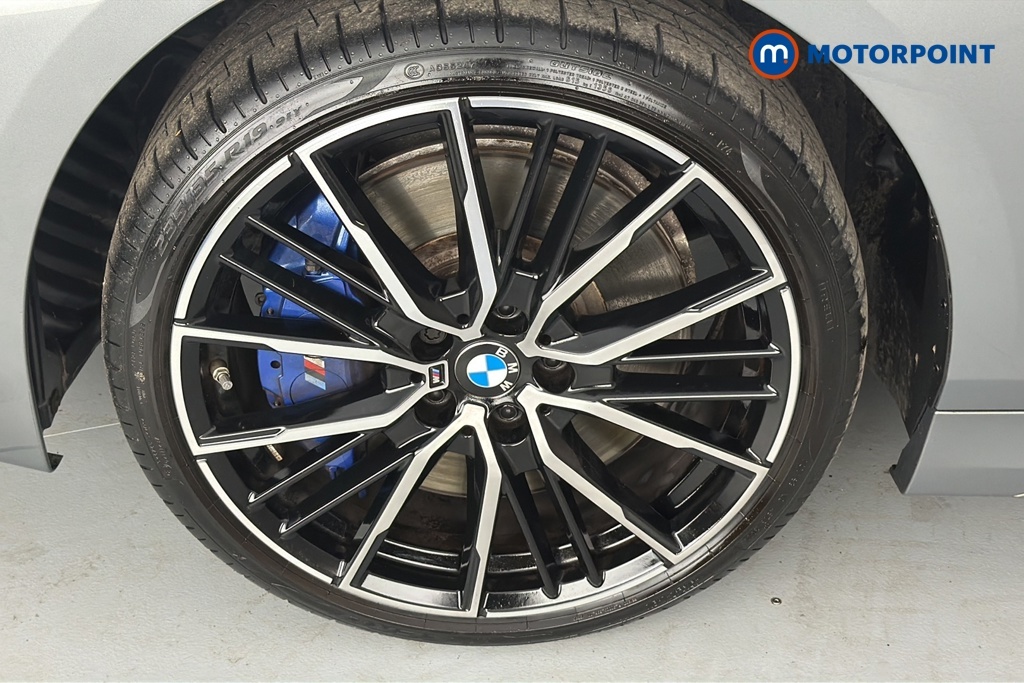 BMW 1 Series 2L Null Black #30