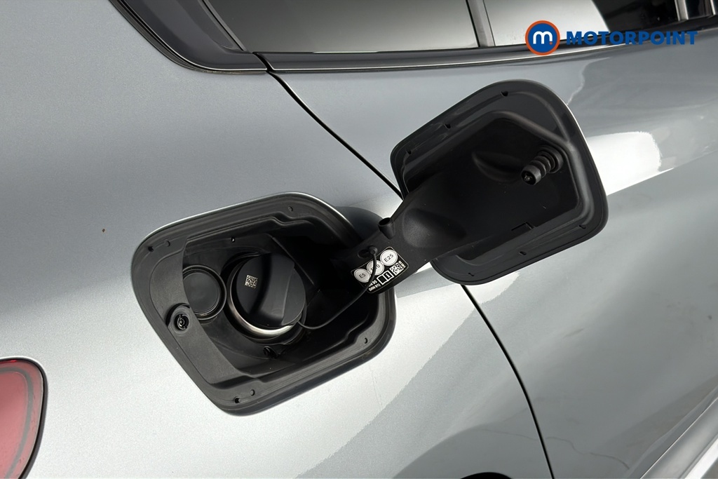 BMW 1 Series 2L Null Black #28