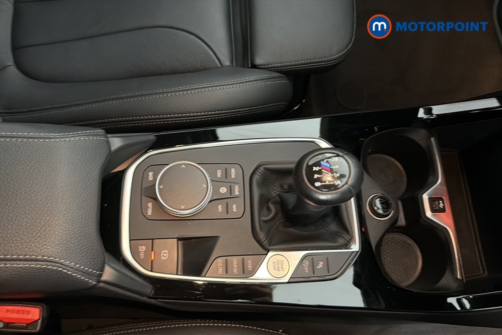 BMW 1 Series 2L Null Black #18