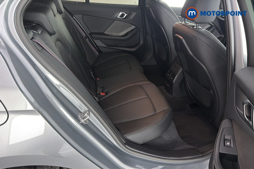 BMW 1 Series 2L Null Black #23