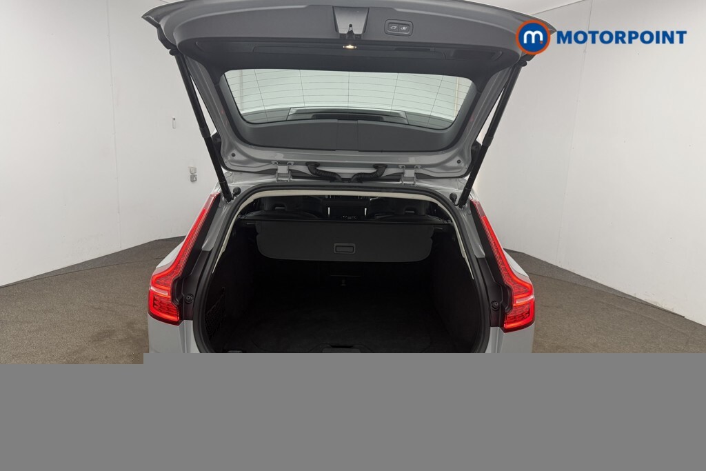 Volvo V60 Plus Dark Black #27