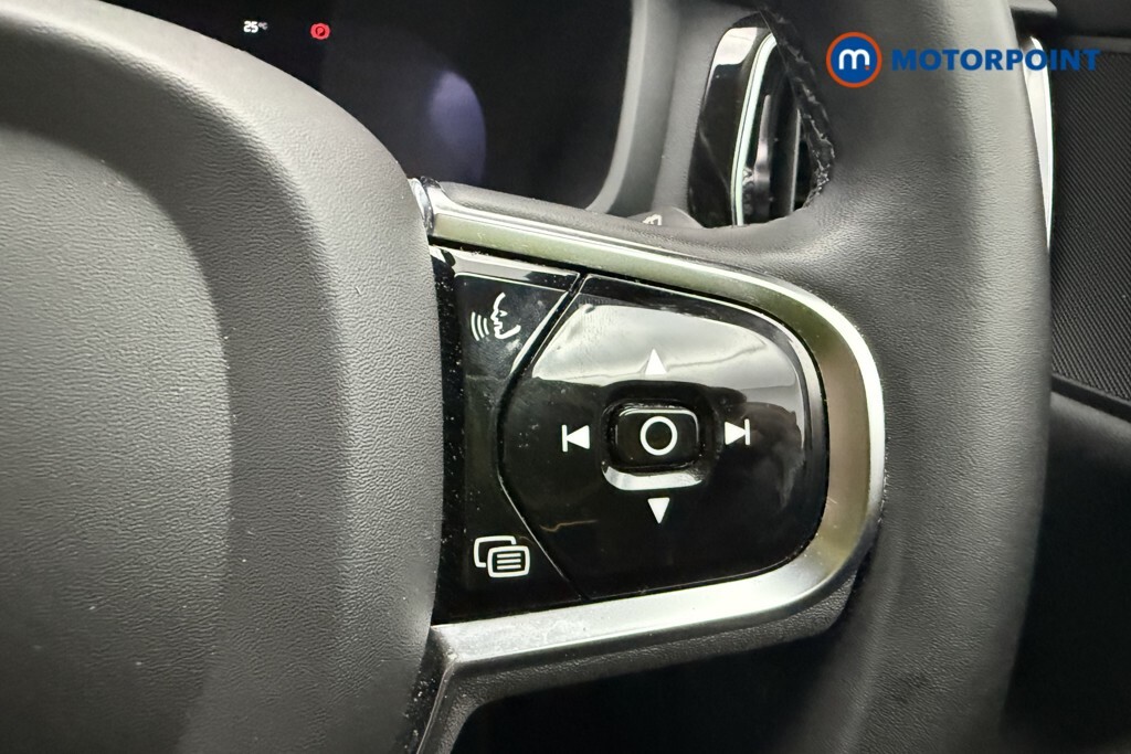 Volvo V60 Plus Dark Black #20