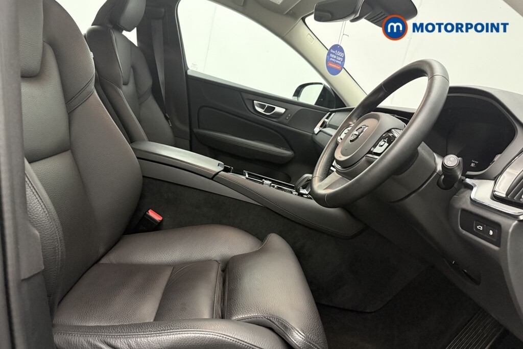 Volvo V60 Plus Dark Black #14