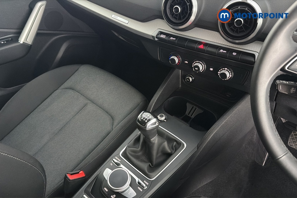 Audi Q2 35 Tfsi Cod Black Edition U13900 Ulez White #19