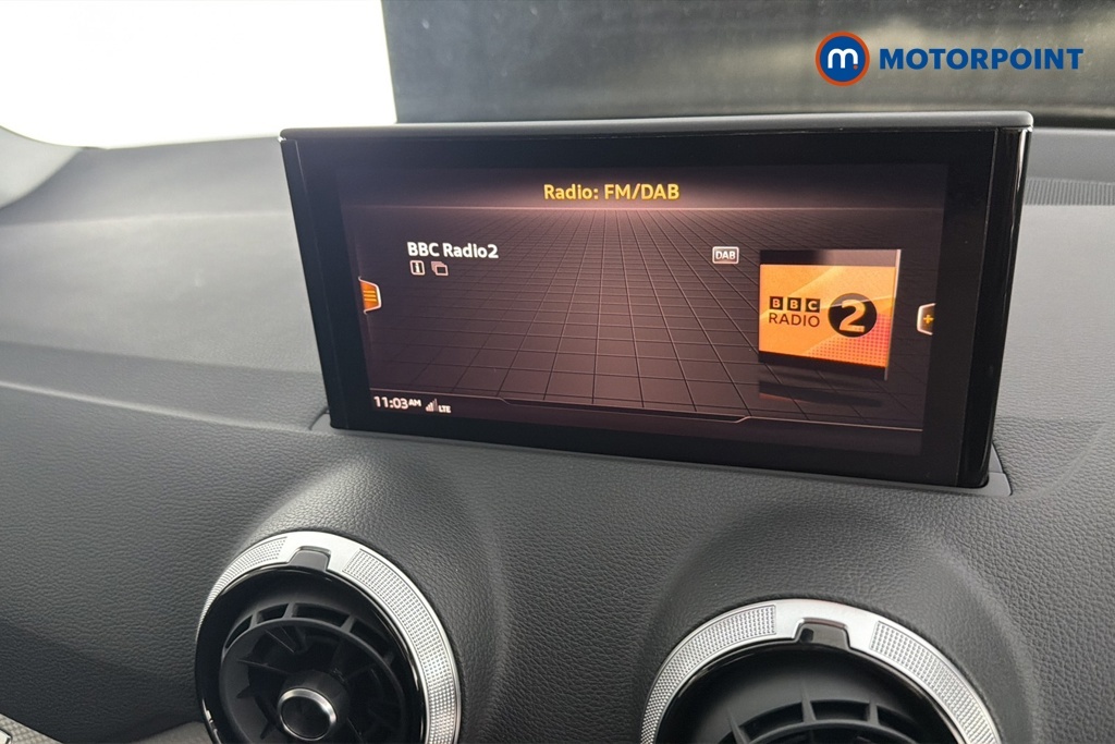 Audi Q2 35 Tfsi Cod Black Edition U13900 Ulez White #16