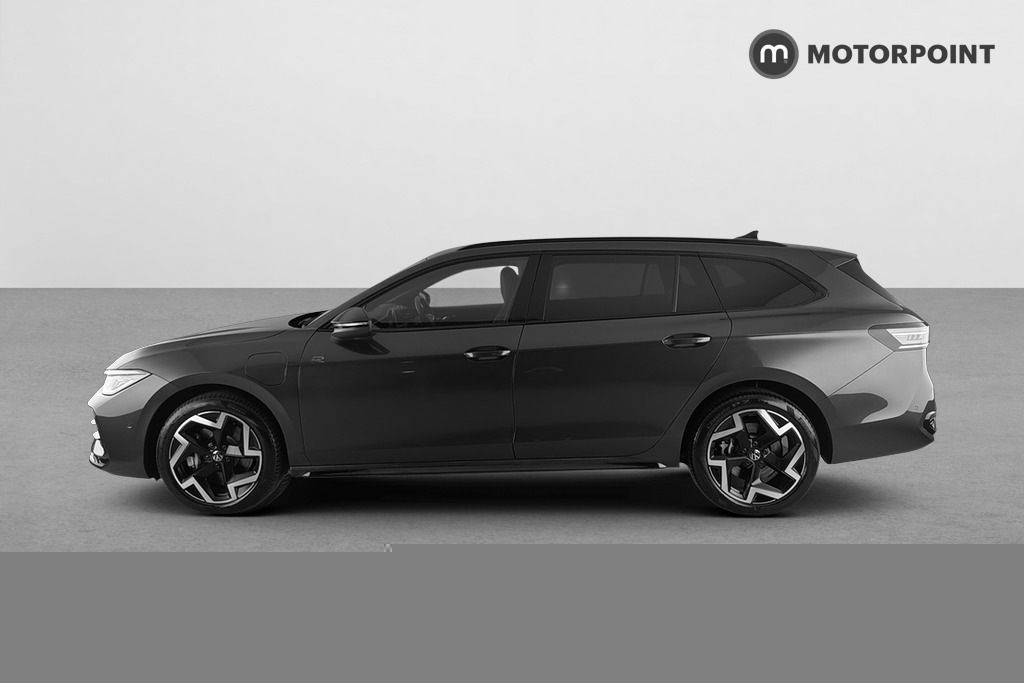 Volkswagen Passat R-line Red #8