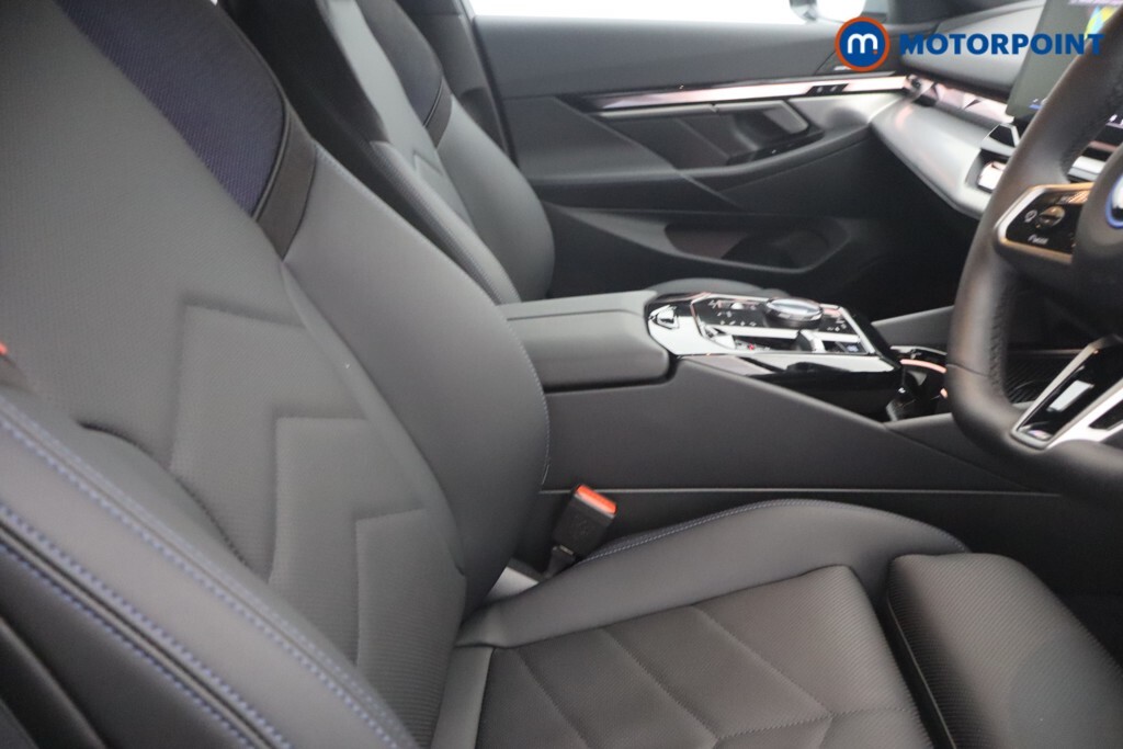 BMW i5 I5 M60 Saloon Blue #24
