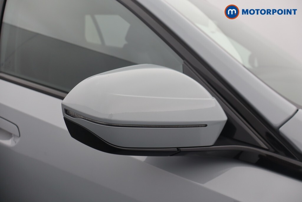 BMW i5 I5 M60 Saloon Blue #36