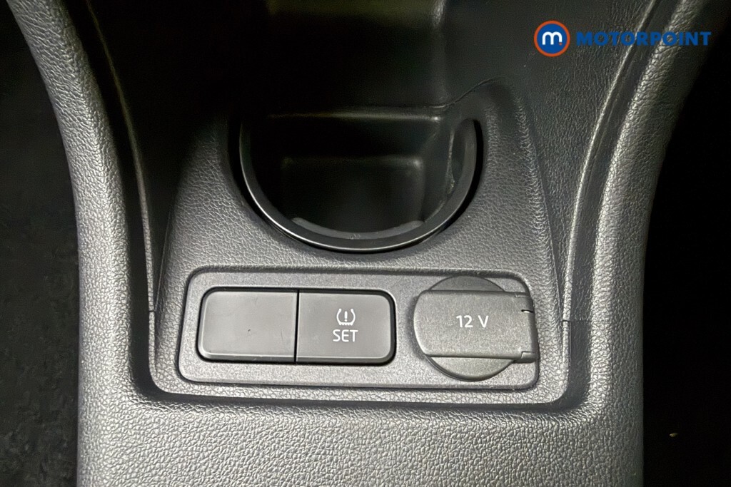 Seat MII 1.0 By Cosmopolitan 74 Bhp Purple #29